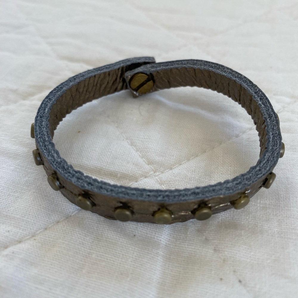 Tracey Tanner Golden Metallic Leather Brass Studded Bracelet